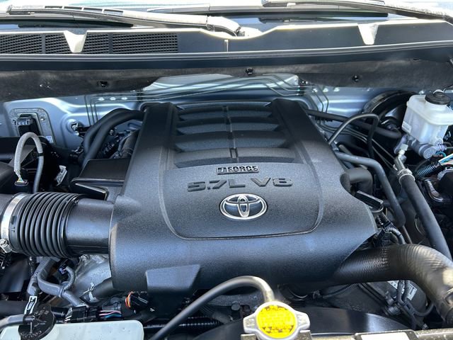 Used 2016 Toyota Tundra Limited w/ Limited Premium Package AWD/4WD image 19