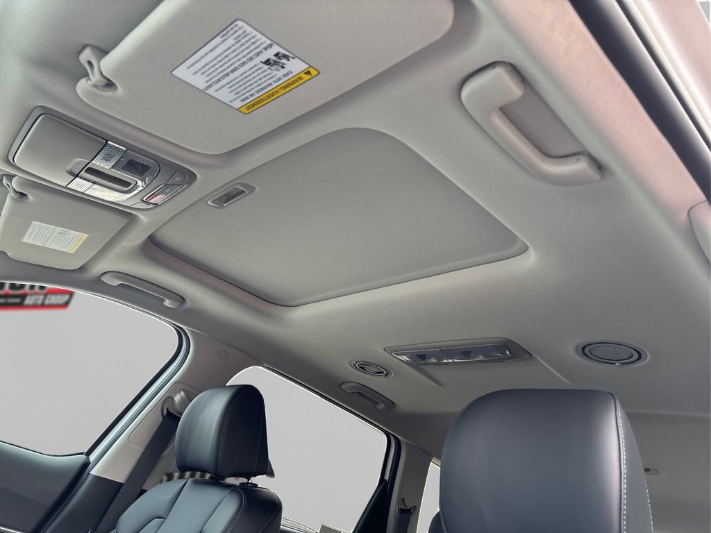 New 2025 Kia Telluride S image 12
