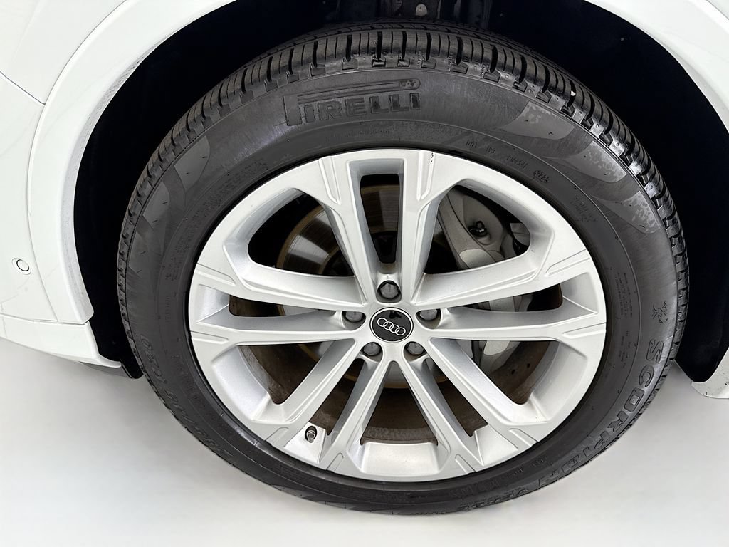 Certified 2026 Audi Q7 3.0T Premium Plus w/ Premium Plus Package AWD/4WD image 30