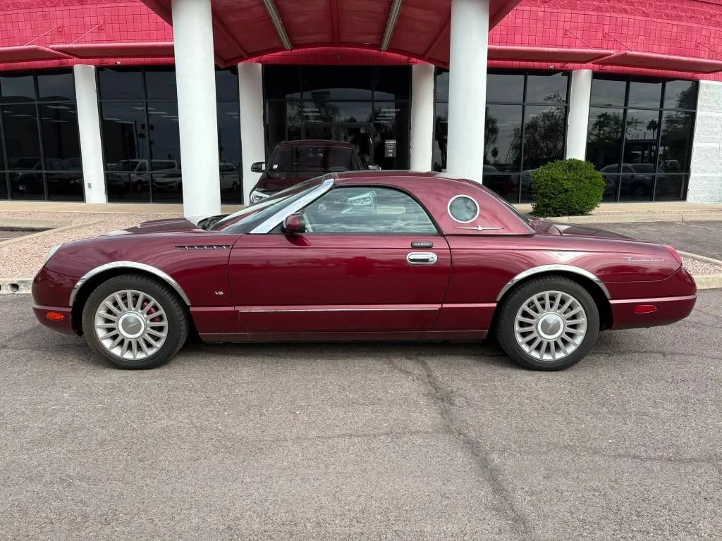 Used 2004 Ford Thunderbird RWD image 2