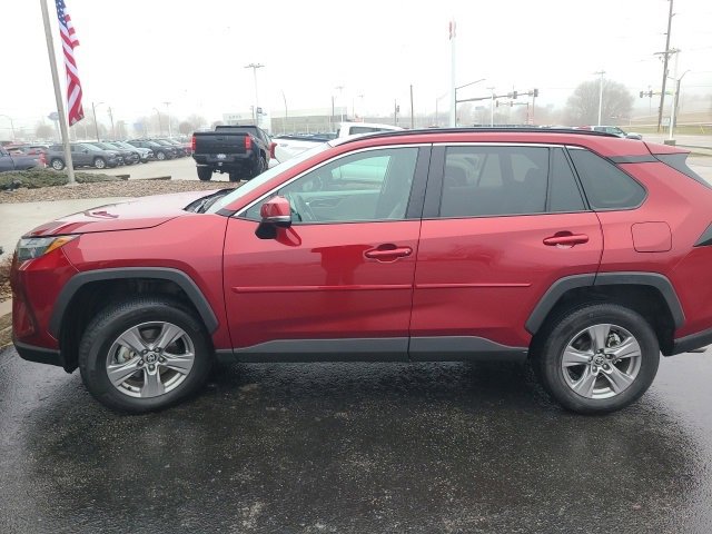 Used 2024 Toyota RAV4 XLE w/ Convenience Package image 1