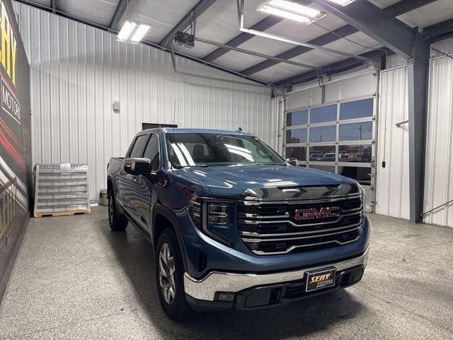 Used 2024 GMC Sierra 1500 SLT w/ SLT Premium Plus Package AWD/4WD image 29