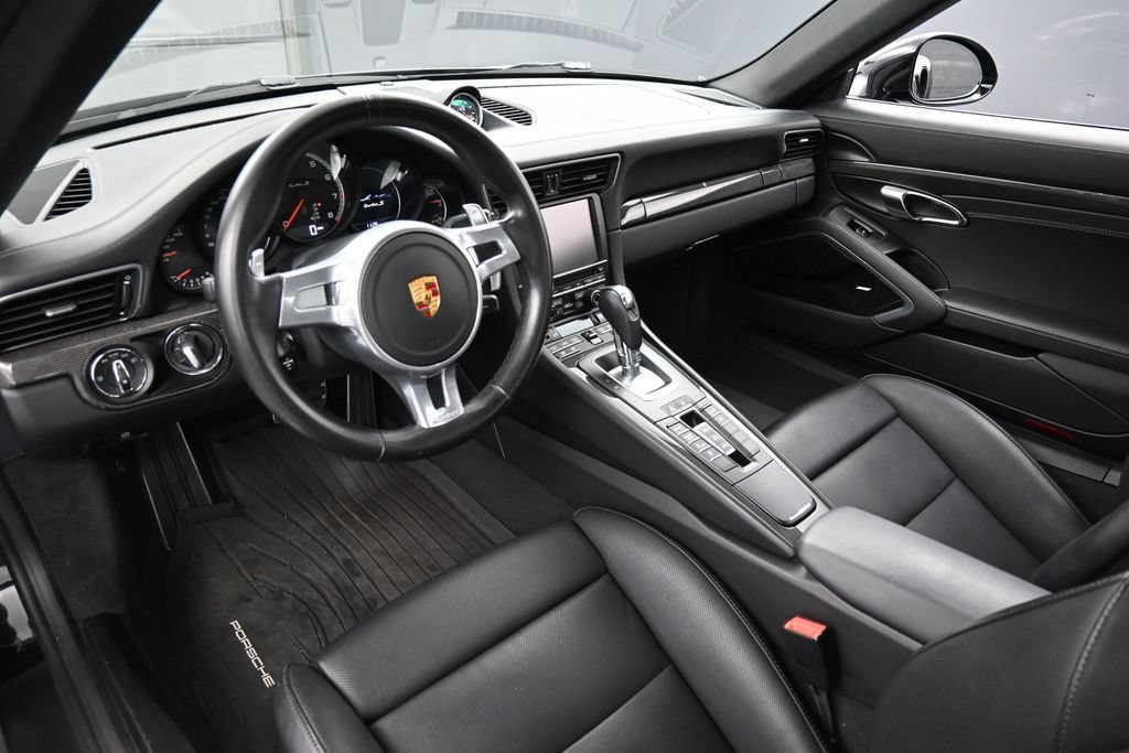 Certified 2016 Porsche 911 Turbo S AWD/4WD image 4