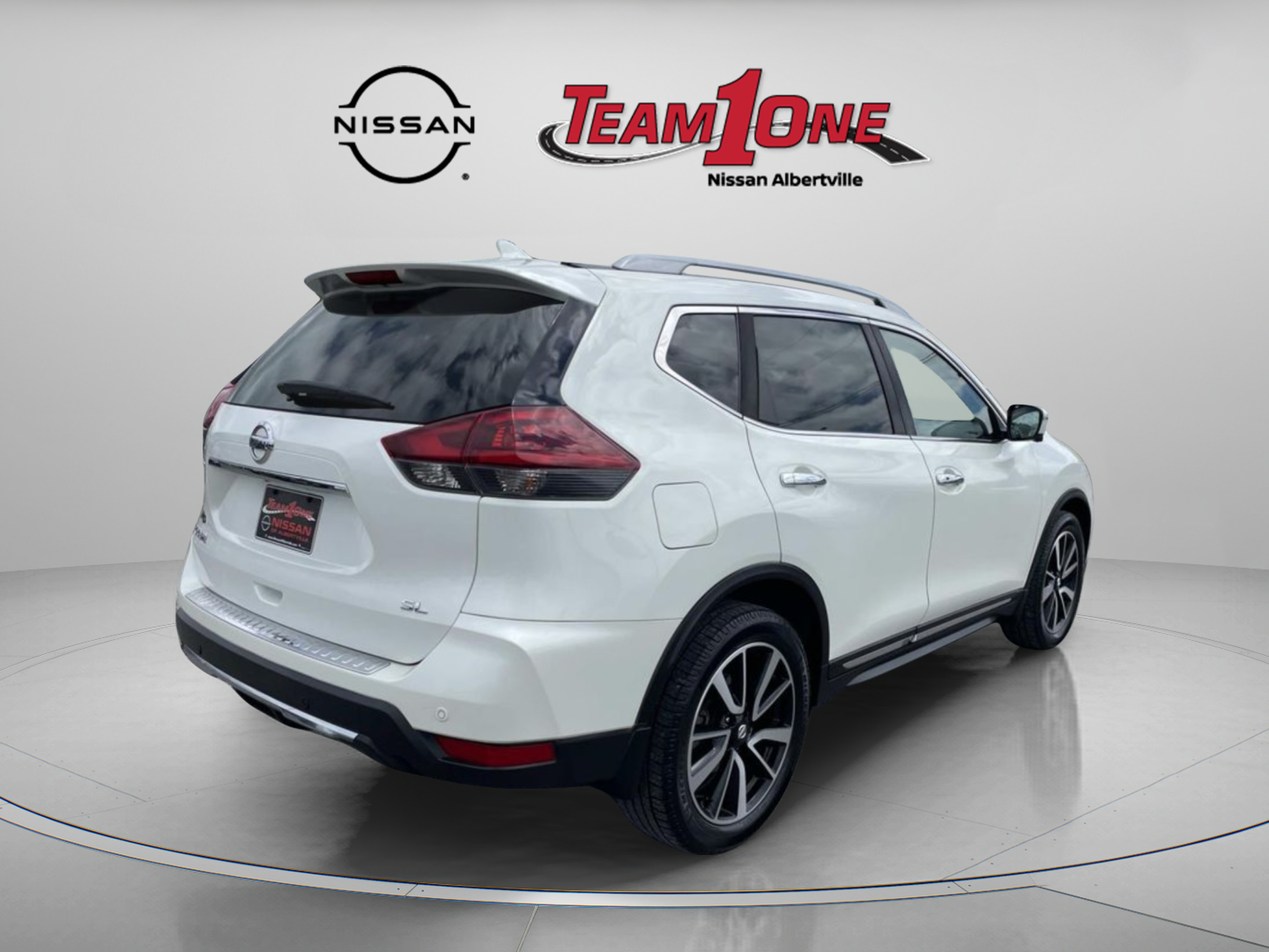 Used 2020 Nissan Rogue SL w/ Premium Package FWD image 9