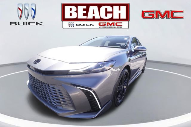 Used 2025 Toyota Camry XSE FWD image 7