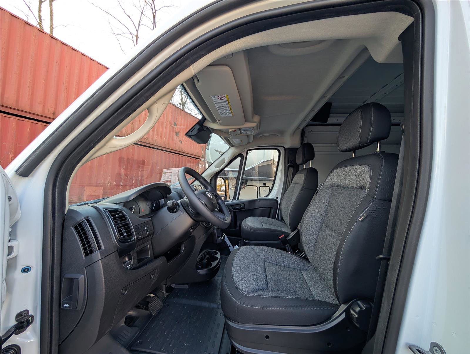 New 2026 RAM ProMaster 2500 w/ Convenience Group image 11