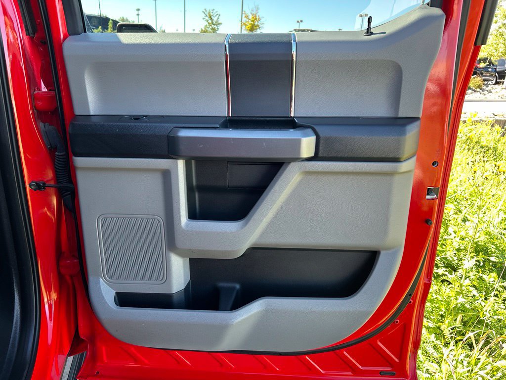 Used 2017 Ford F150 XLT AWD/4WD image 25