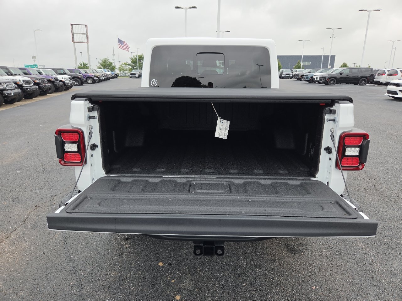 New 2027 Jeep Gladiator Rubicon AWD/4WD image 29