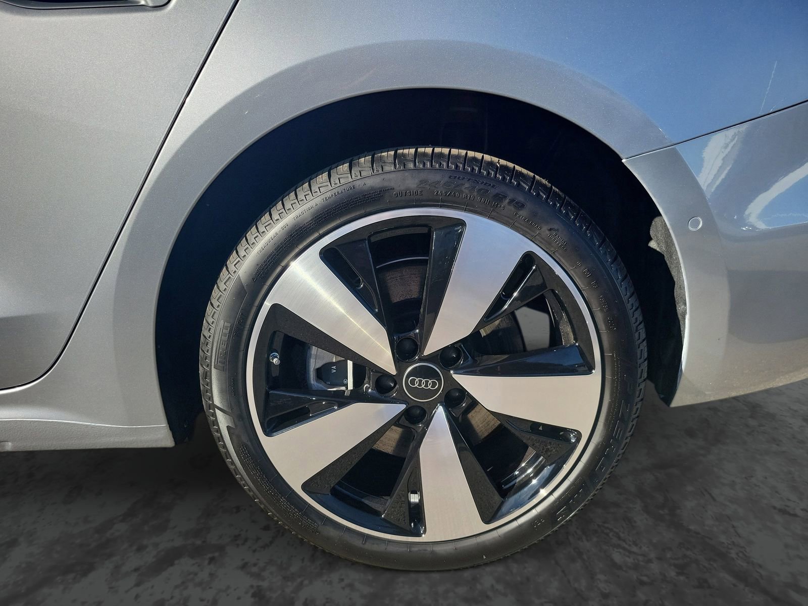 New 2025 Audi A5 2.0T Premium Plus AWD/4WD image 6