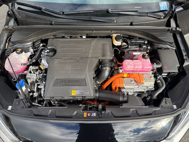 Used 2022 Hyundai Ioniq SE image 27