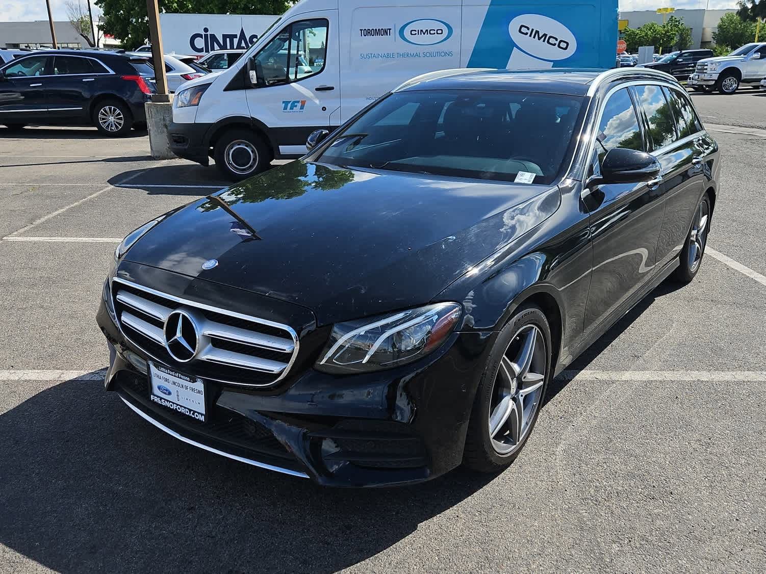 Used 2017 Mercedes-Benz E 400 4MATIC Wagon image 1