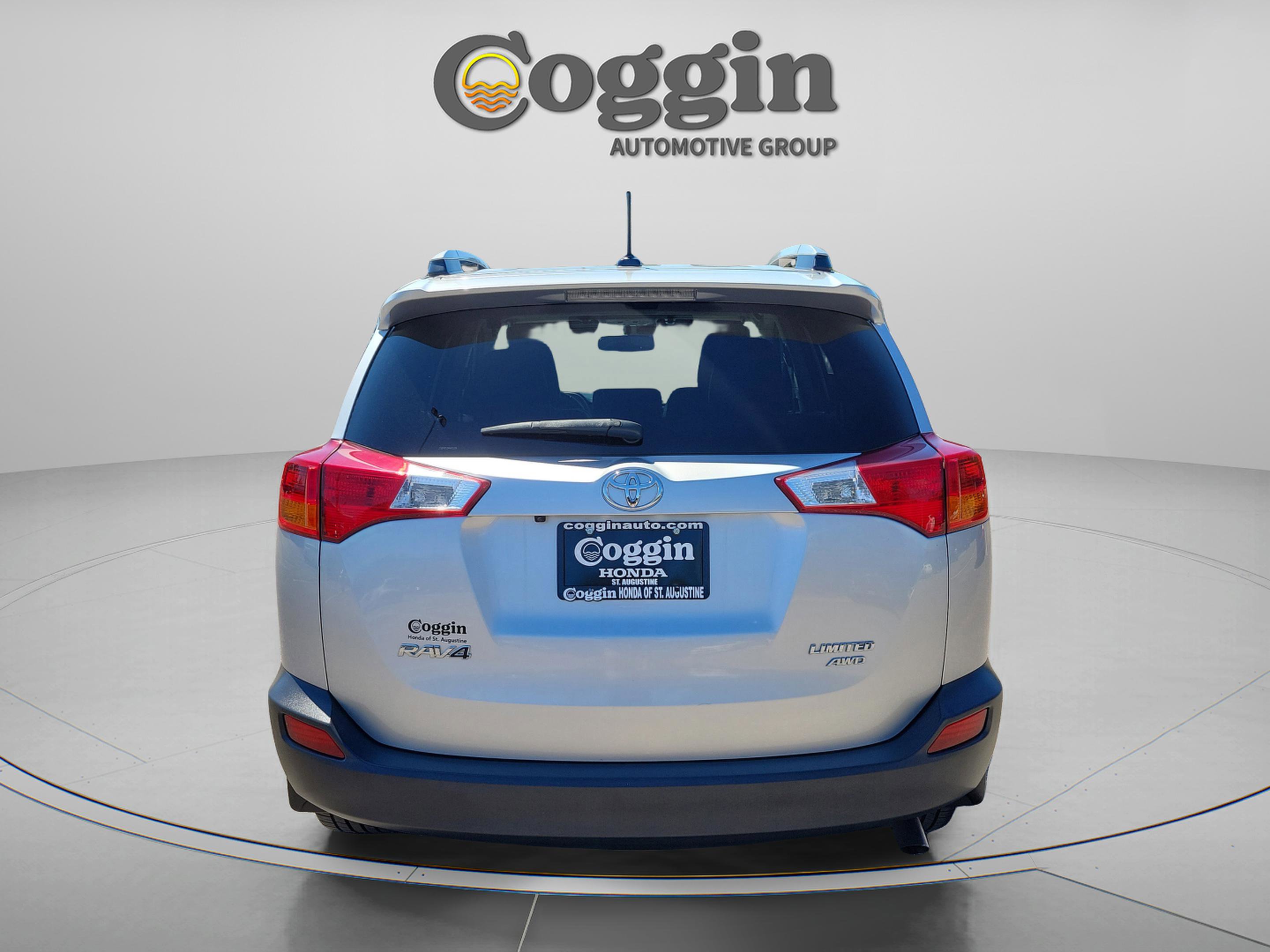 Used 2015 Toyota RAV4 Limited w/ Technology Package image 4