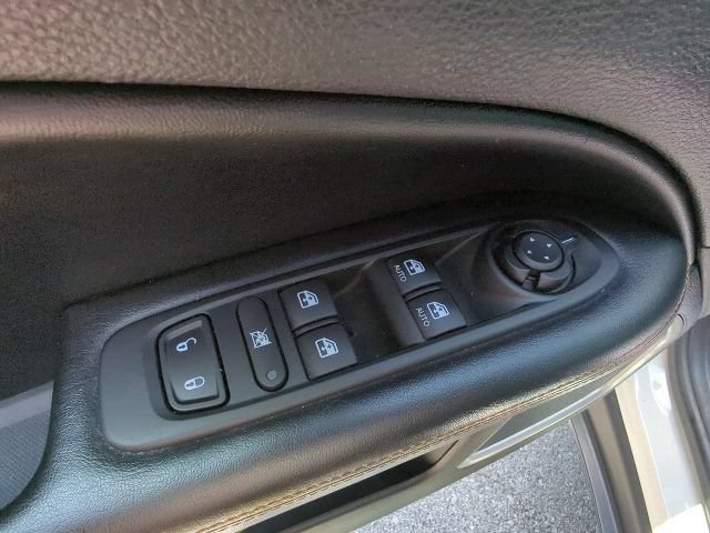 Certified 2018 Jeep Compass Limited AWD/4WD image 13