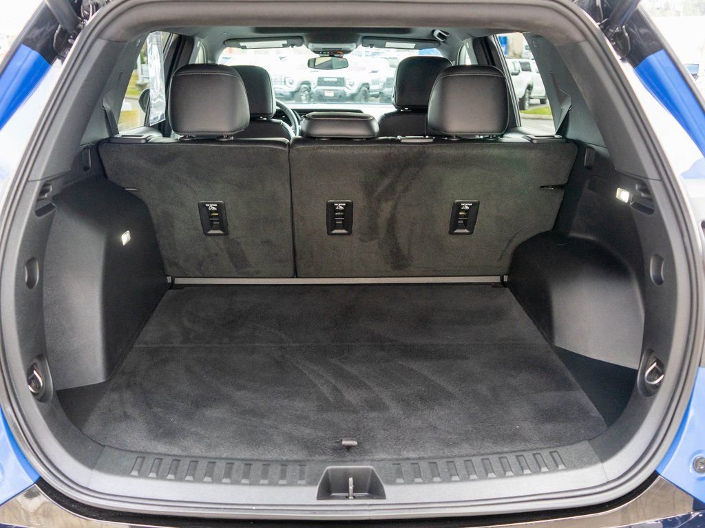 New 2026 GMC Terrain AT4 image 33