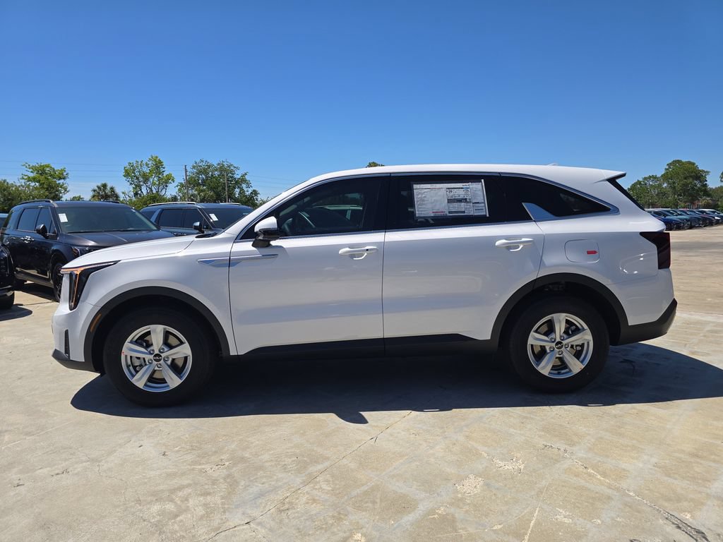 New 2026 Kia Sorento LX FWD image 5