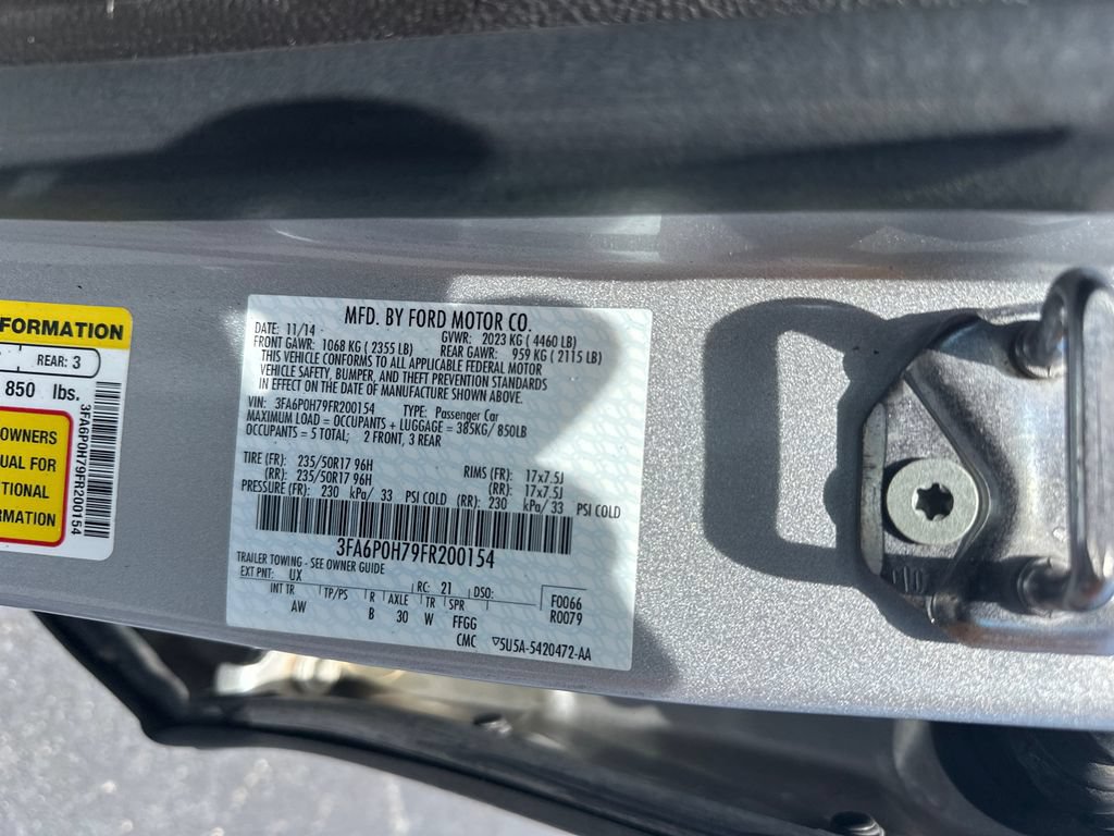 Used 2015 Ford Fusion SE FWD image 30