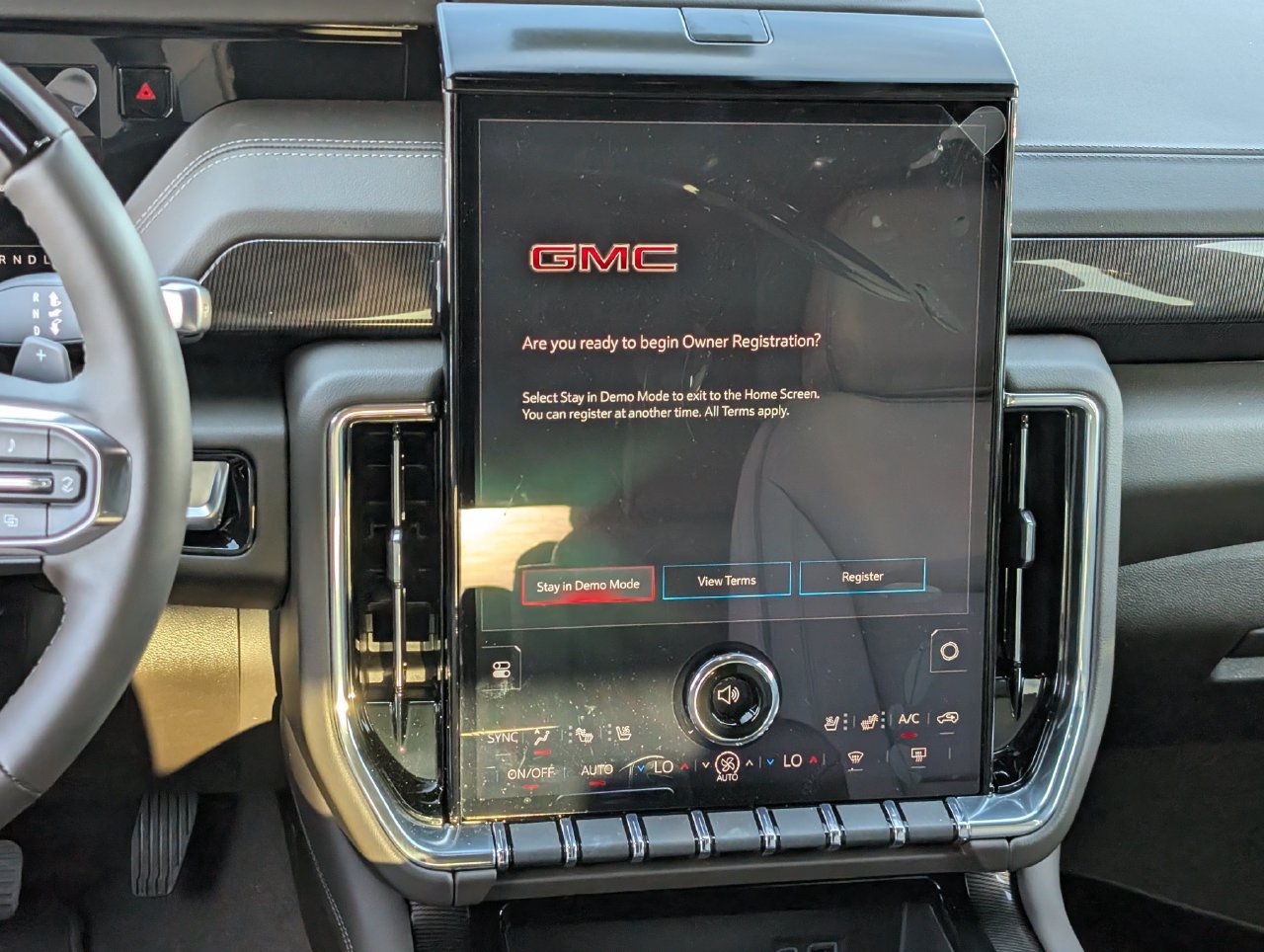 New 2026 GMC Yukon Elevation w/ Elevation Premium Package RWD image 11