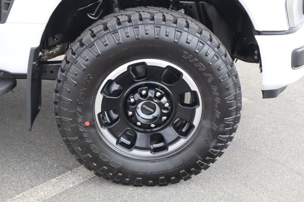 New 2027 Ford F250 XL w/ Tremor Off-Road Package AWD/4WD image 10
