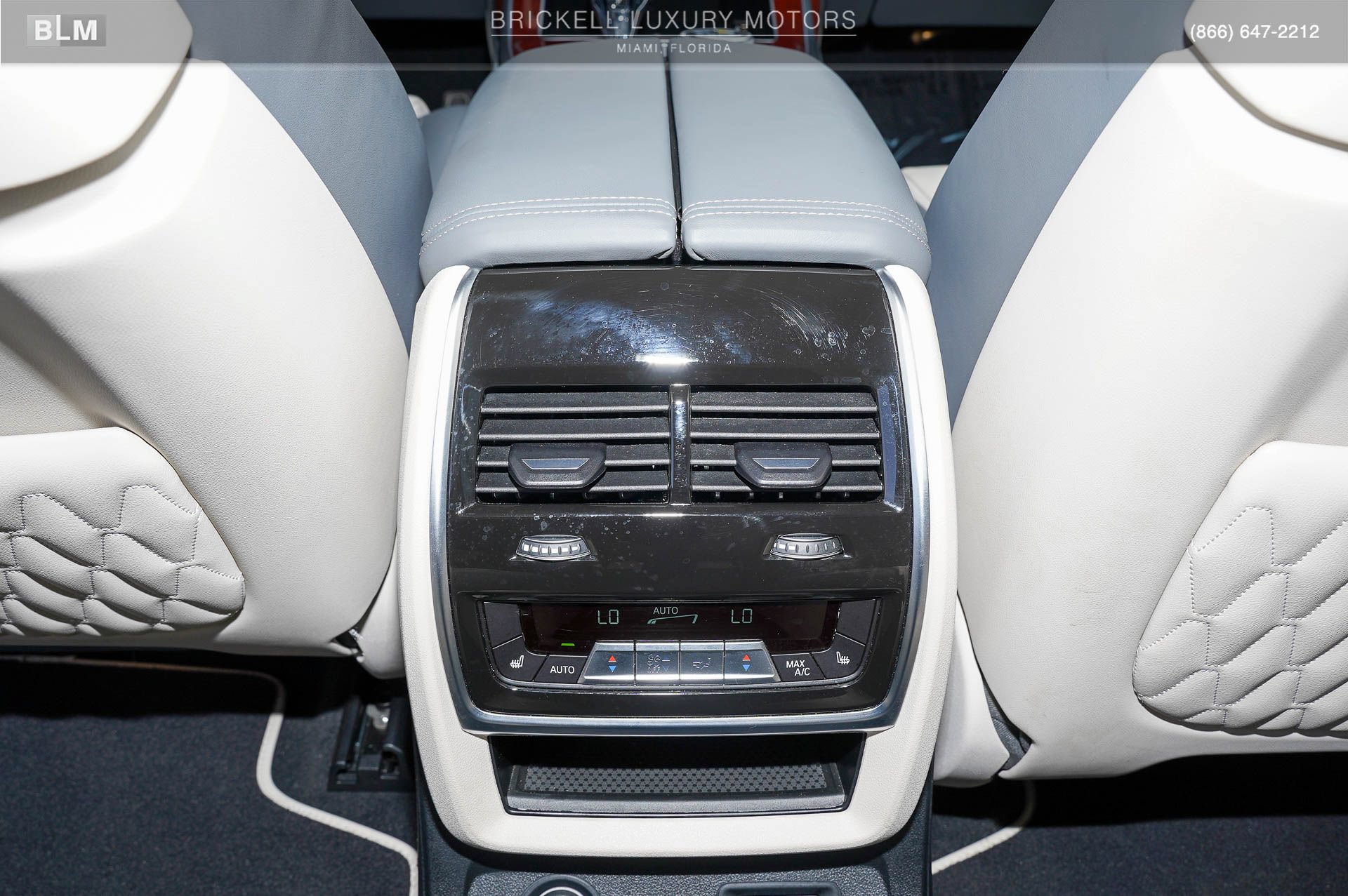 Used 2024 BMW ALPINA XB7 AWD/4WD image 20