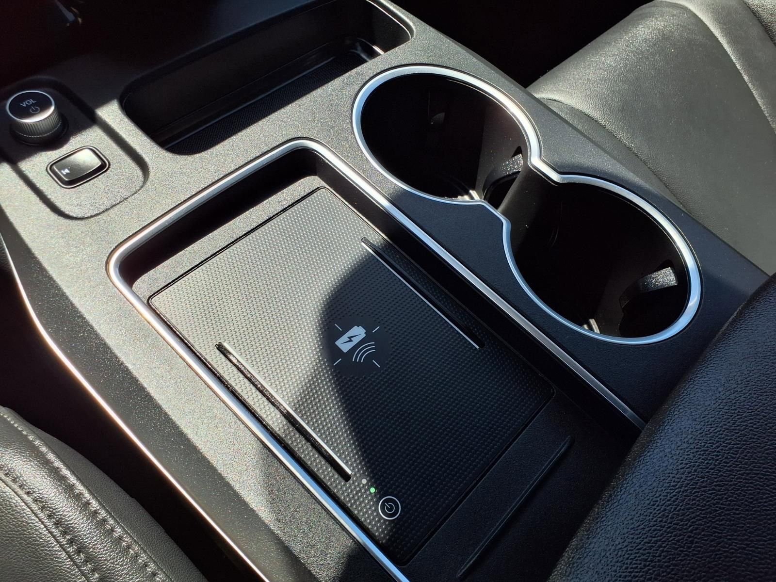 Used 2025 Acura MDX FWD image 14