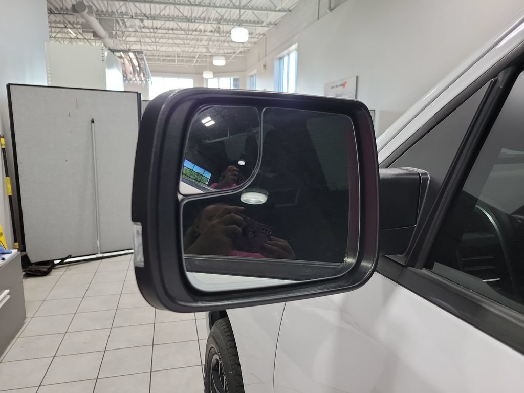 Used 2021 RAM 1500 Big Horn AWD/4WD image 52
