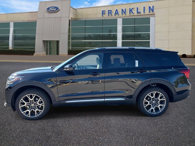 New 2027 Ford Explorer Platinum w/ 3.0L Ultimate Package AWD/4WD image 4