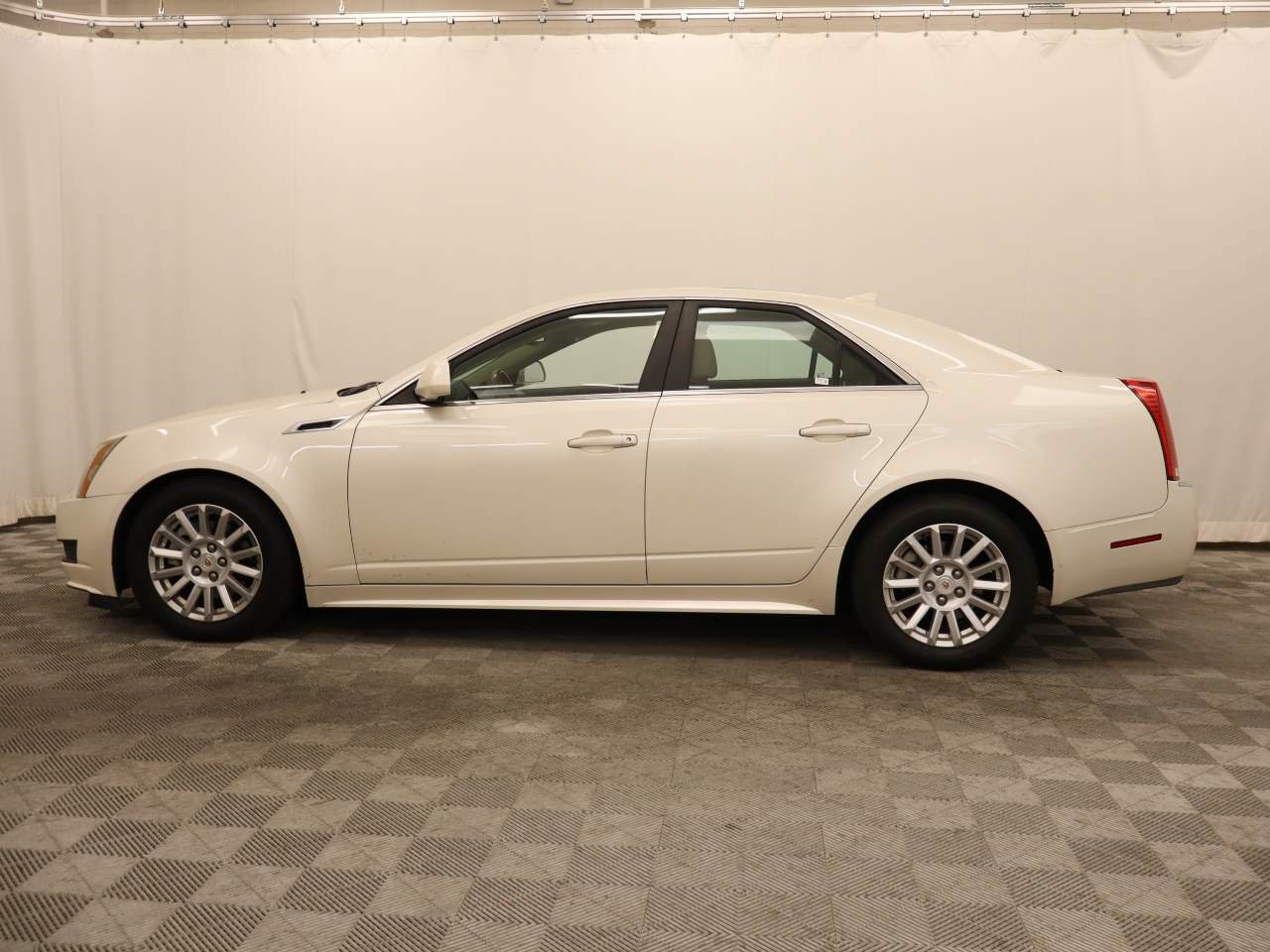 Used 2012 Cadillac CTS Luxury AWD/4WD image 2