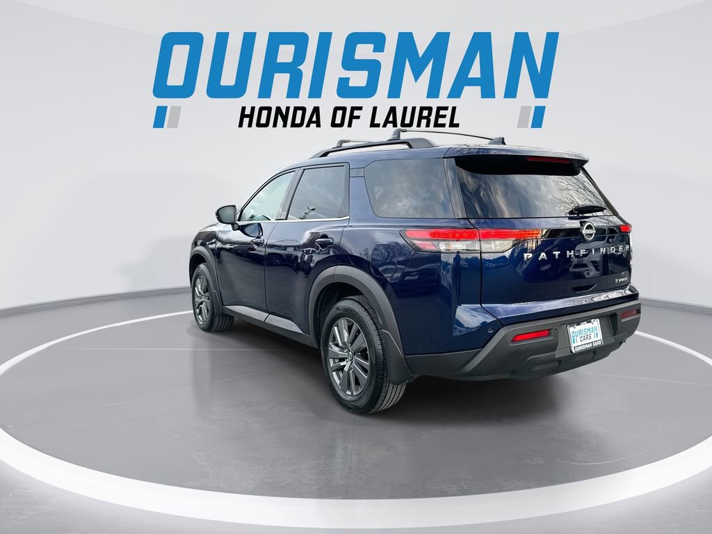Used 2023 Nissan Pathfinder SV image 6