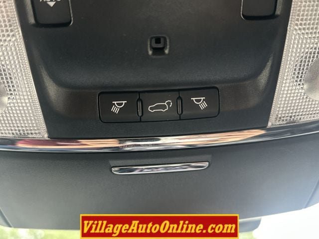 Used 2020 Jeep Grand Cherokee Limited w/ Luxury Group II AWD/4WD image 17