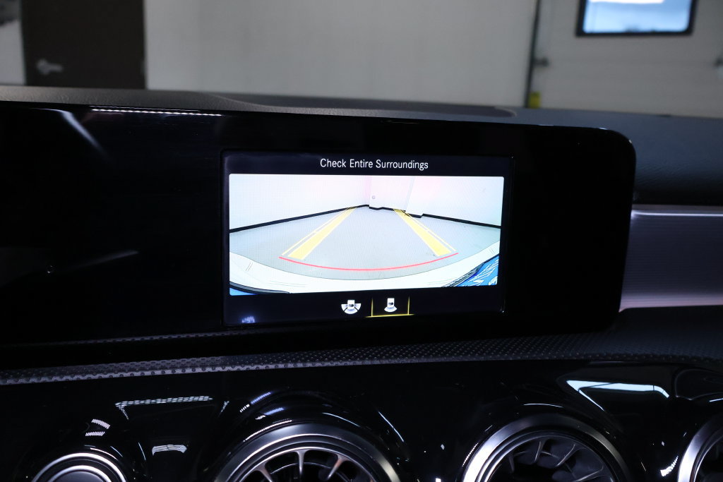 Used 2019 Mercedes-Benz A 220 4MATIC image 32