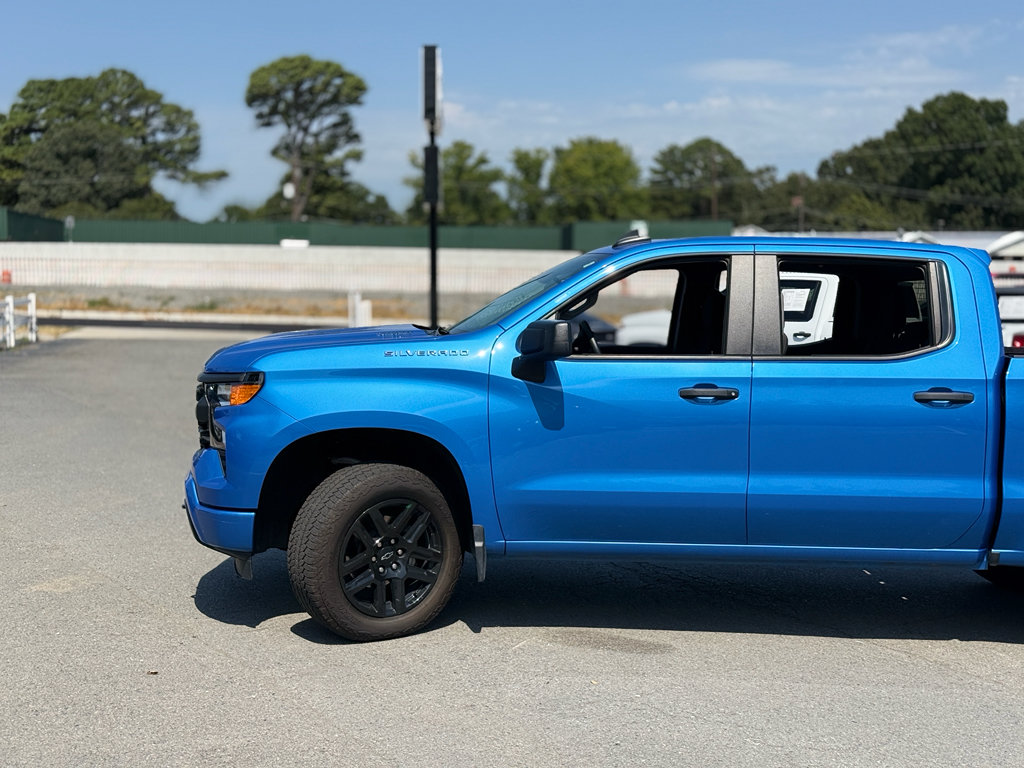 Used 2025 Chevrolet Silverado 1500 Custom AWD/4WD image 11