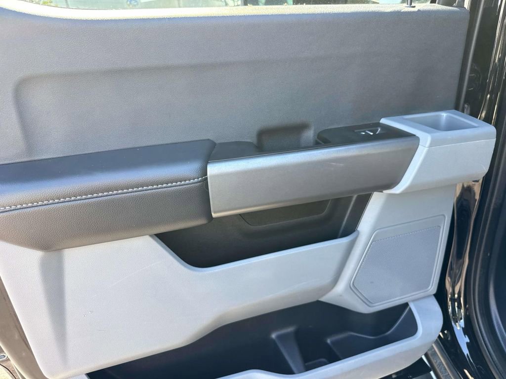 Certified 2025 Ford F250 XLT image 10