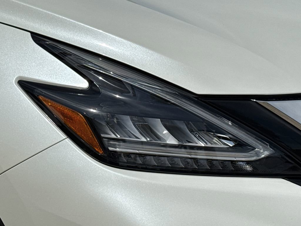 Used 2022 Nissan Murano SL w/ Cargo Package image 4