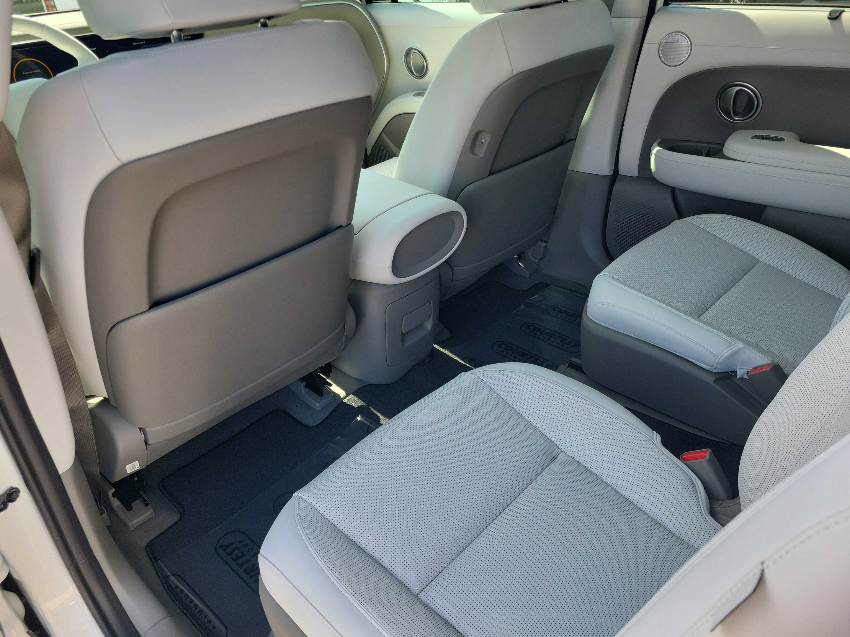 New 2026 Hyundai Palisade SEL FWD image 13