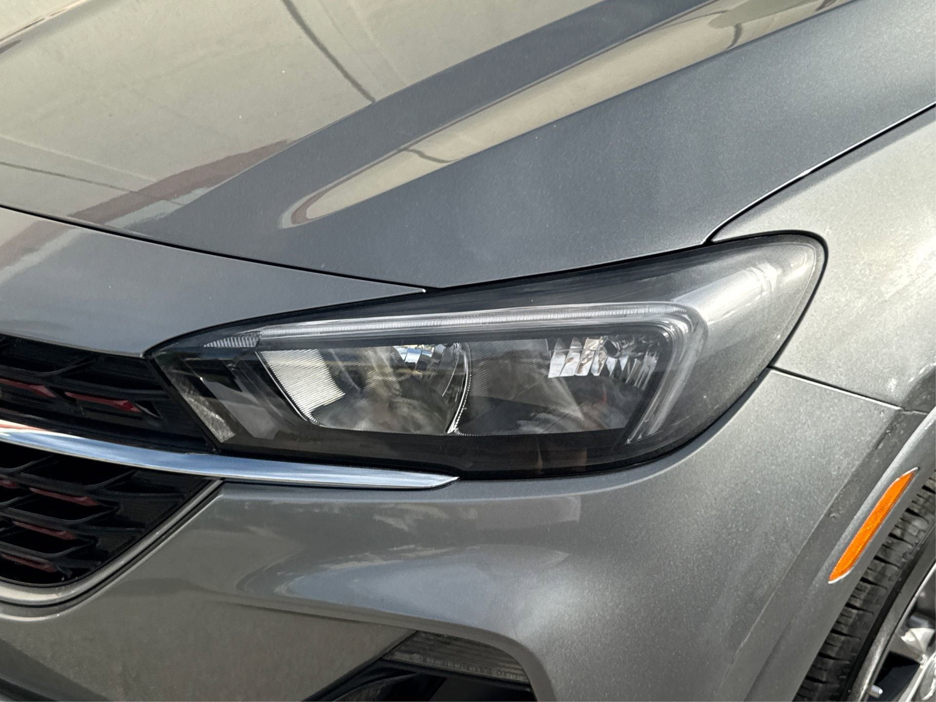 Used 2023 Buick Encore GX Select w/ Sport Touring Package image 16