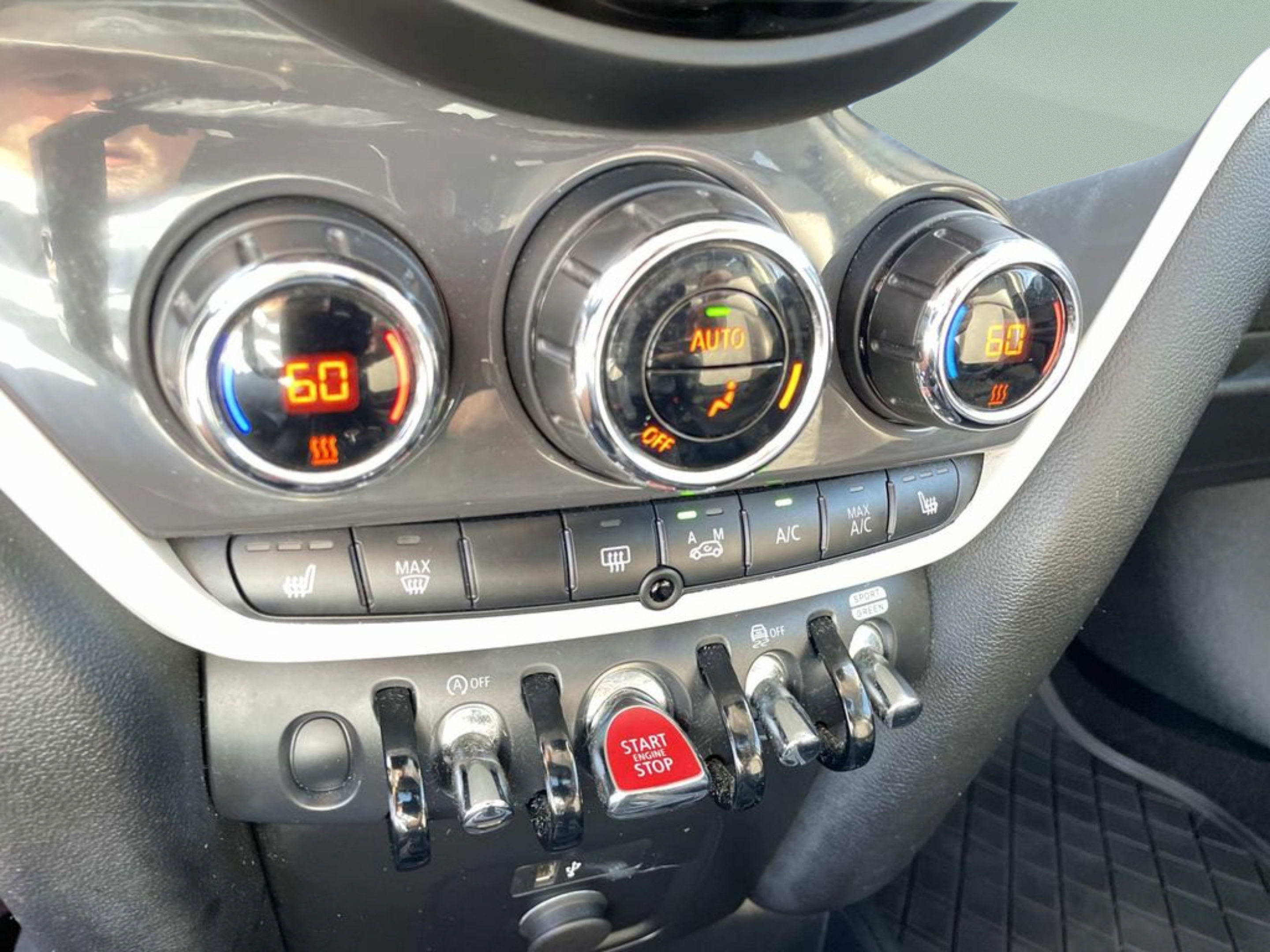 Used 2020 MINI Cooper Countryman S FWD image 29