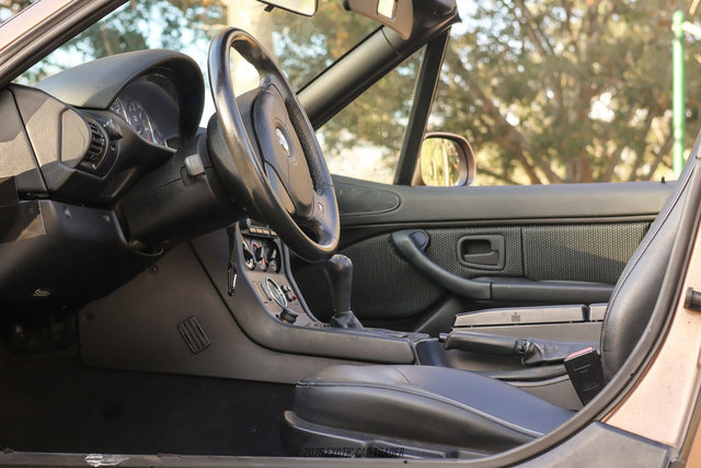 Used 2000 BMW Z3 2.5i image 40