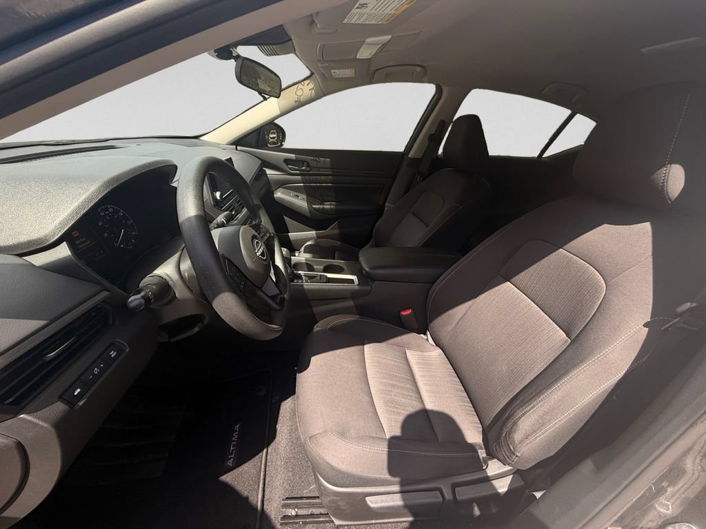 Used 2024 Nissan Altima 2.5 S FWD image 20