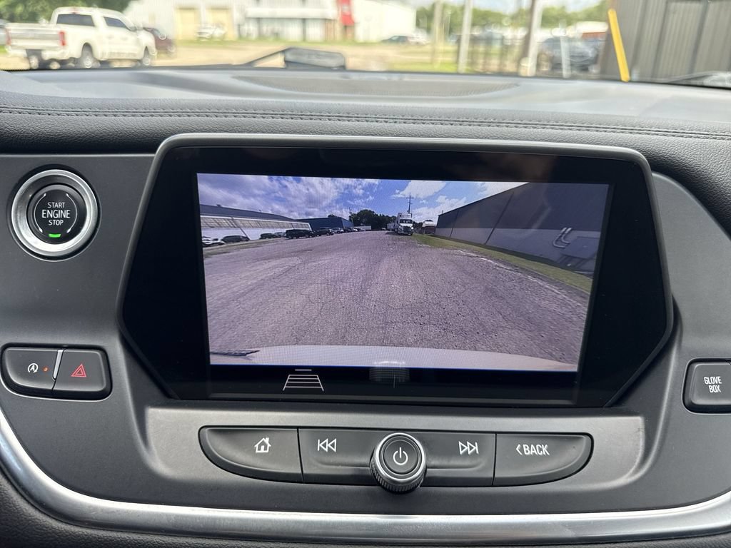 Used 2020 Chevrolet Blazer LT FWD image 22