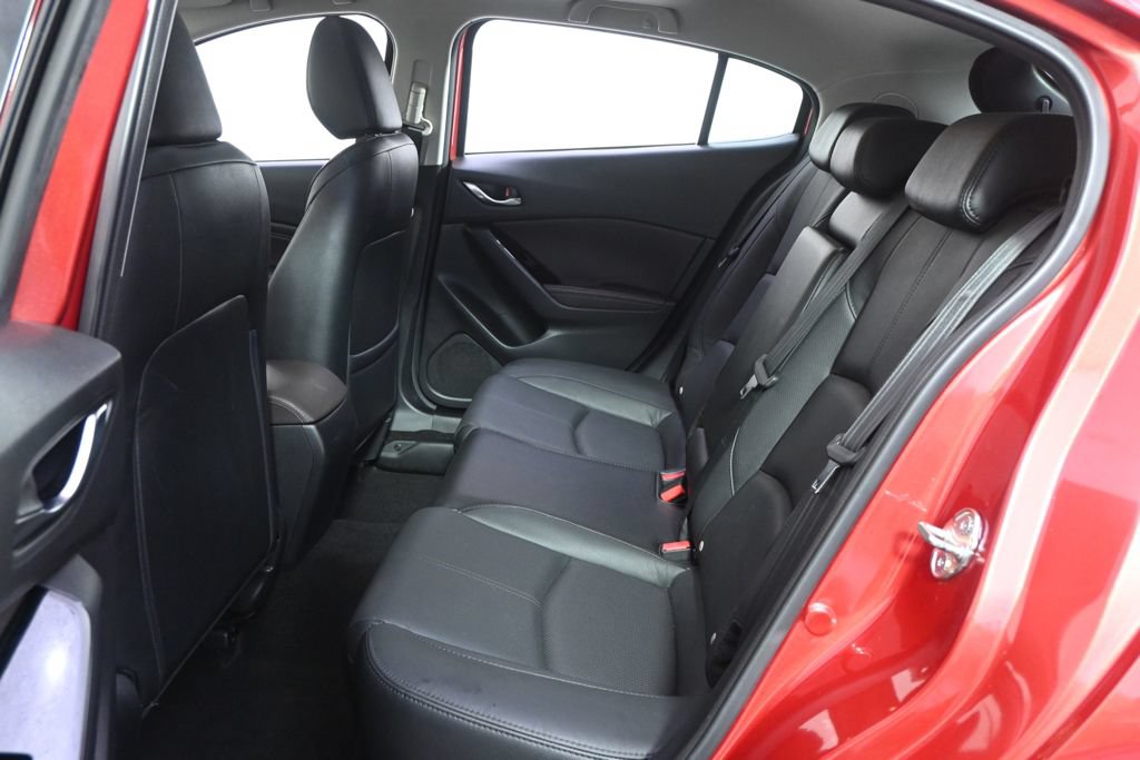 Used 2018 MAZDA MAZDA3 Grand Touring FWD image 21