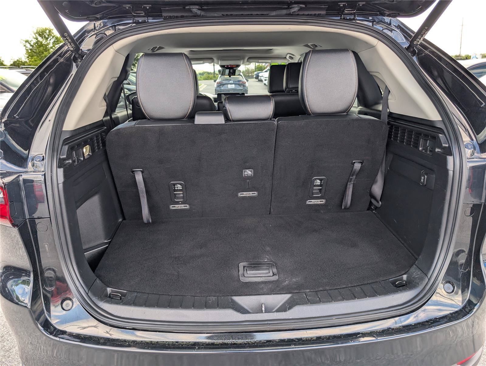 Used 2024 MAZDA CX-90 Plug-In Hybrid w/ Preferred AWD/4WD image 13