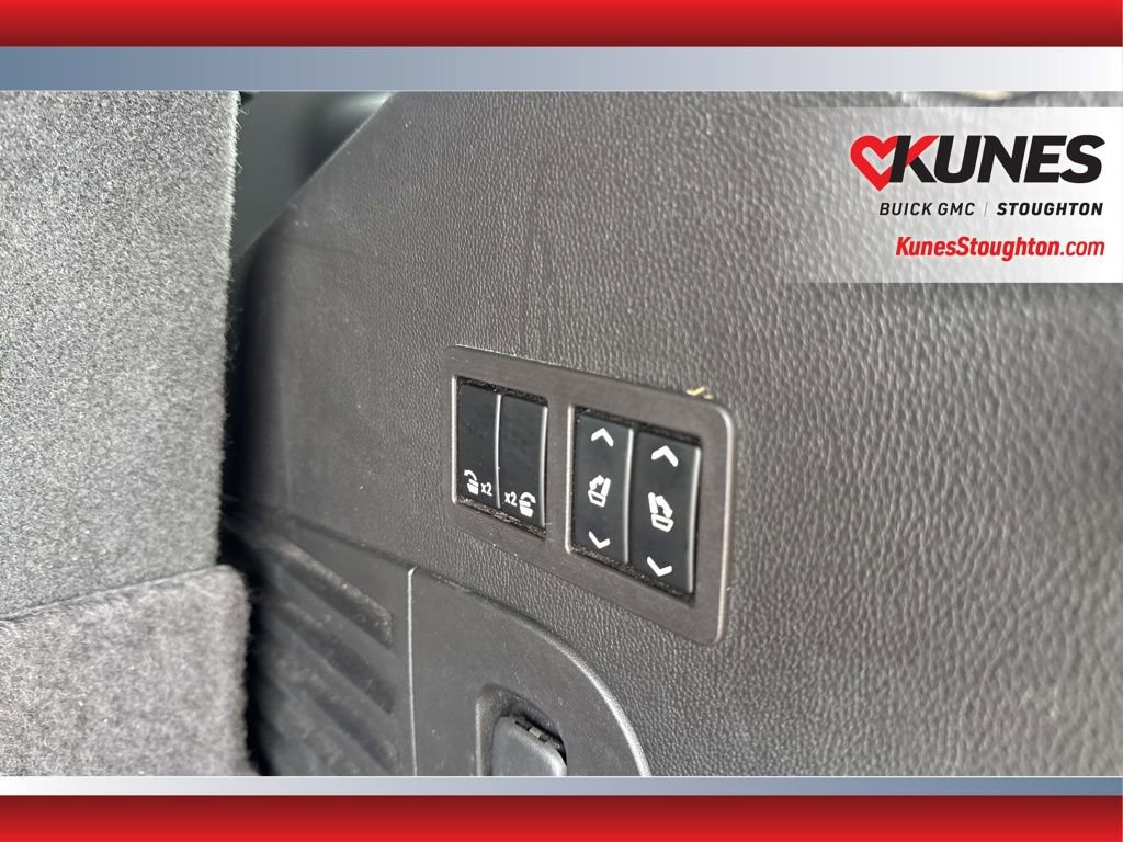 Used 2017 GMC Yukon Denali w/ Open Road Package image 46