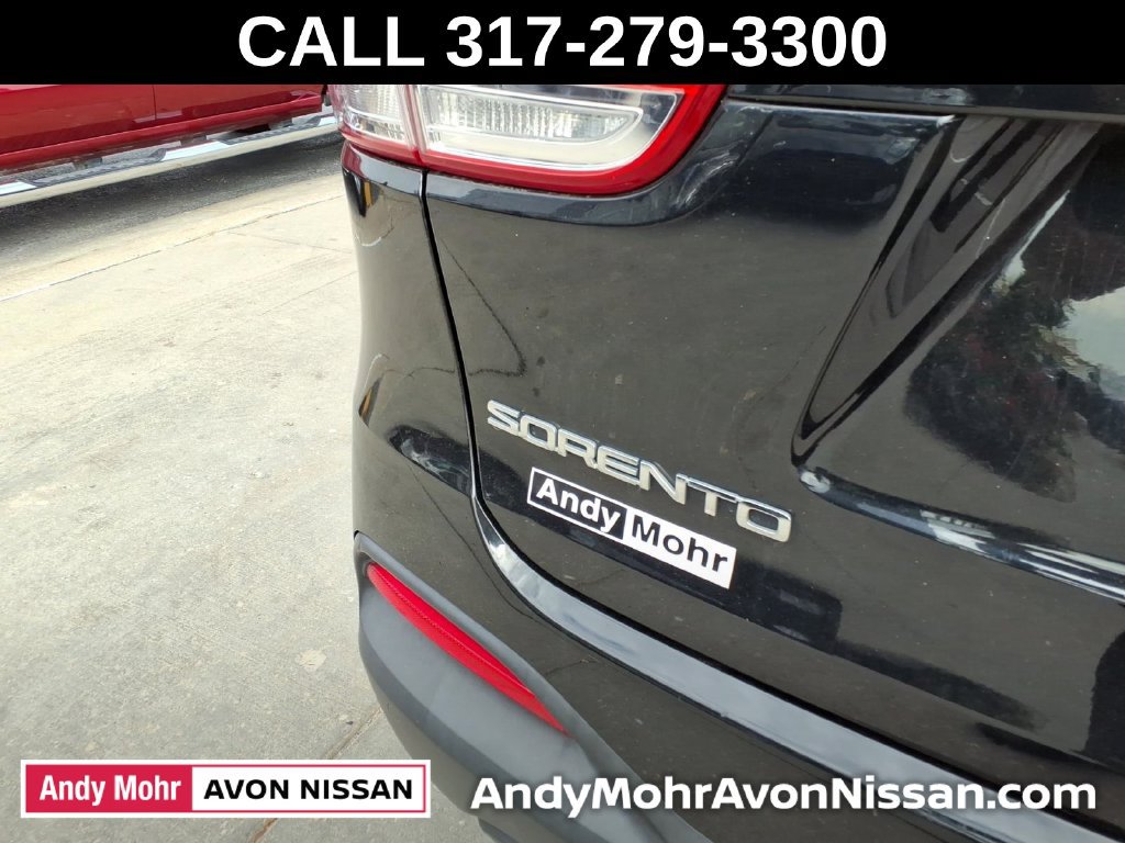Used 2017 Kia Sorento FWD w/ LX Convenience Package image 13