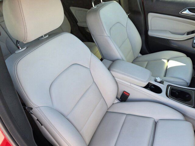 Used 2020 Mercedes-Benz GLA 250 image 33