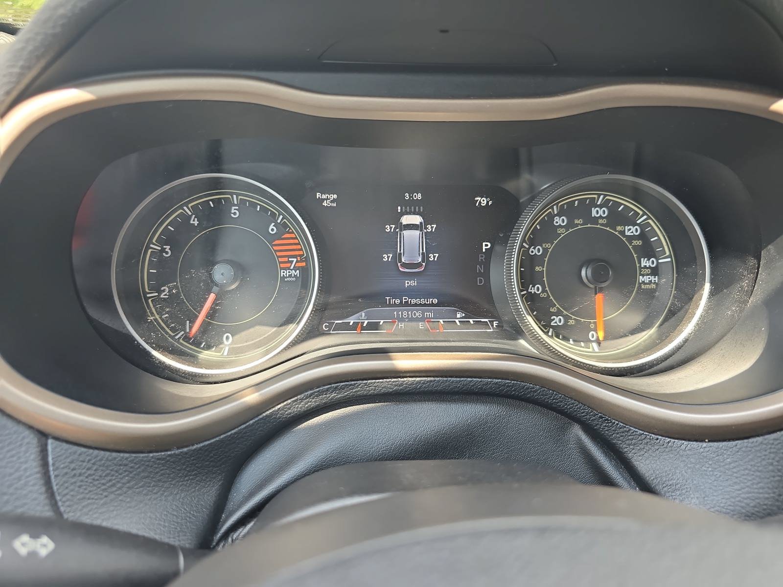Used 2016 Jeep Cherokee Limited FWD image 19