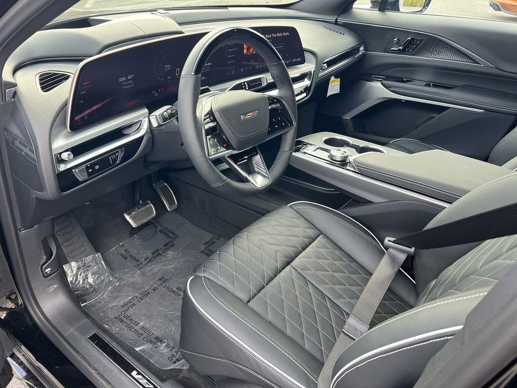 New 2026 Cadillac Lyriq V image 9