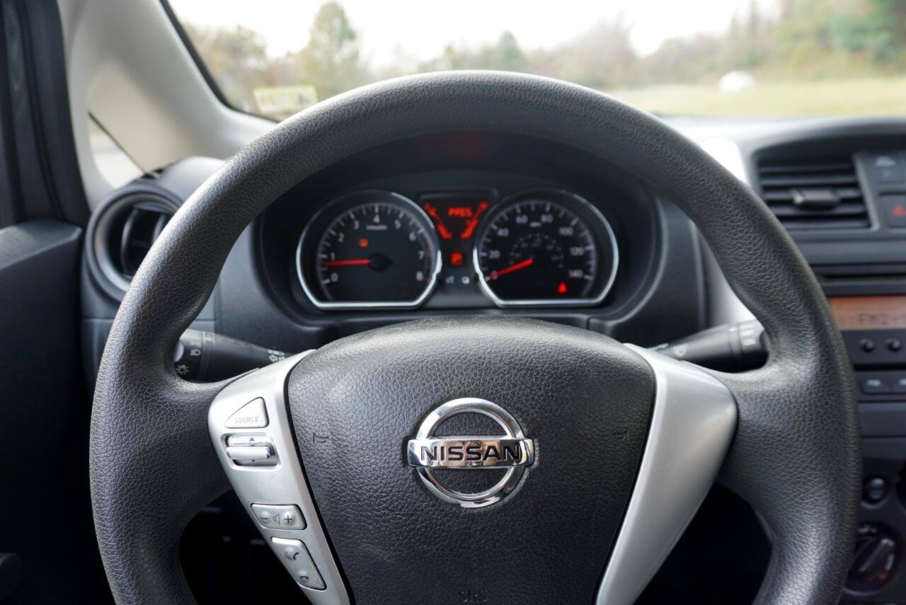 Used 2018 Nissan Versa Note S FWD image 26