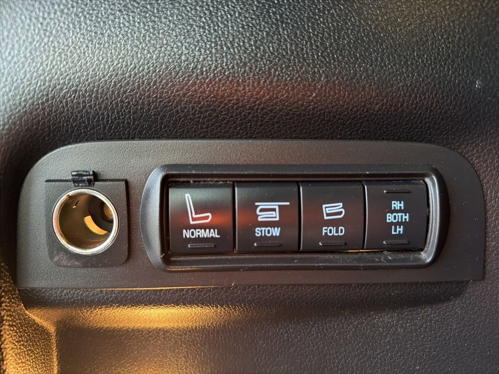 Used 2016 Ford Explorer Limited w/ Equipment Group 301A FWD image 14