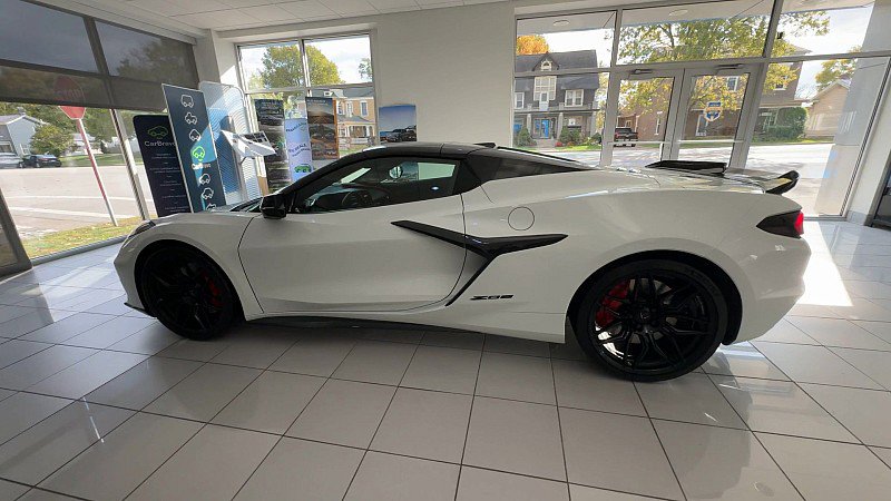 New 2026 Chevrolet Corvette Z06 w/ Stealth Interior Trim Package image 7