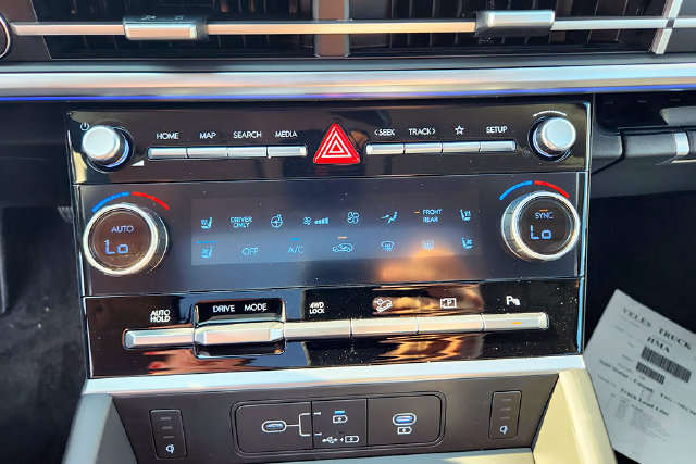 New 2027 Hyundai Santa Fe Limited AWD/4WD image 21